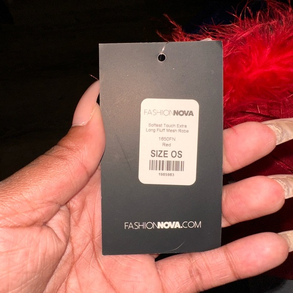 Mesh red robe - Picture 3 of 3